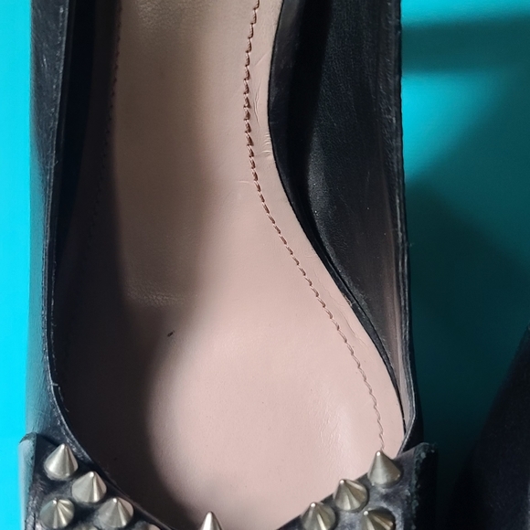 HOST PICK! 🎉🎊 SUPER RARE!80's Vince Camuto pin up spiked black stilettos Sz9 - Picture 5 of 12